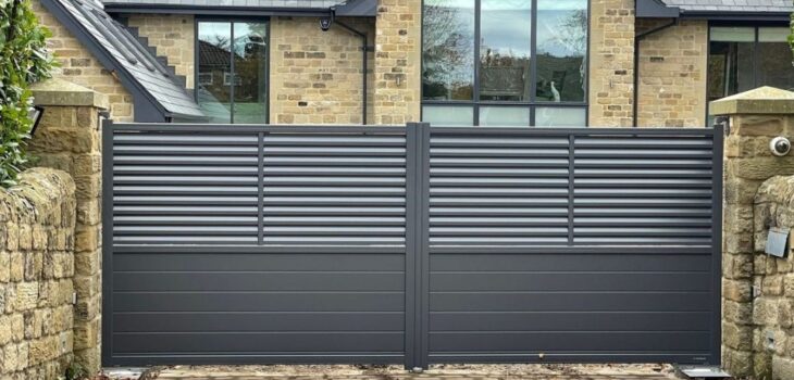 Getting an Automatic Driveway Gate for Your Home or Office