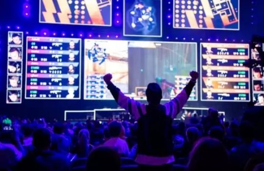 The Business Of Esports How To Make Money From Your Passion