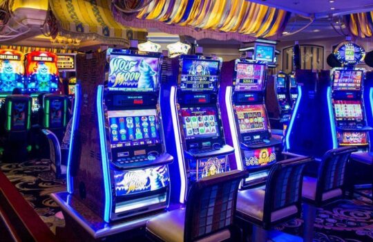 5 Vital FAQs You Should Ask About Online Slot Machines
